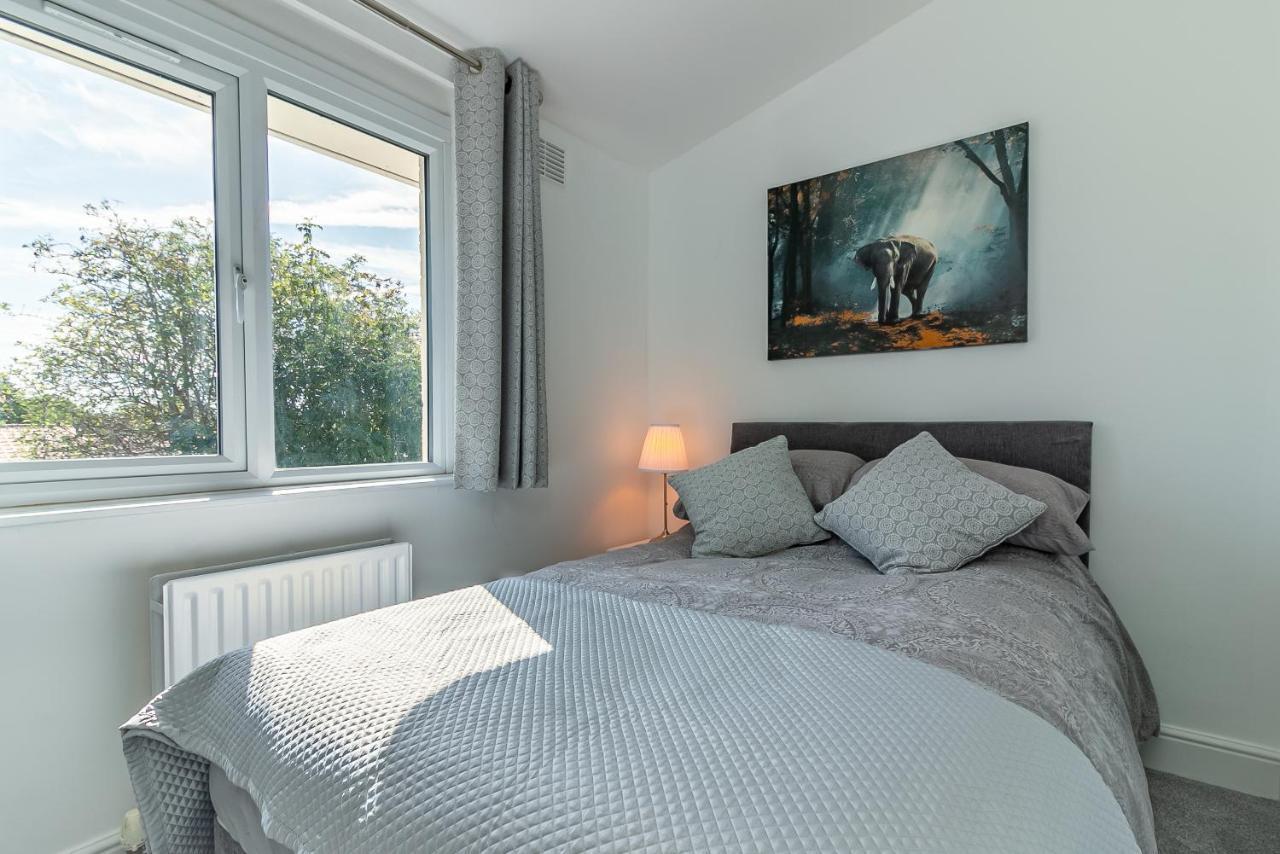 Hillcrest Lodge Stevenage Dış mekan fotoğraf