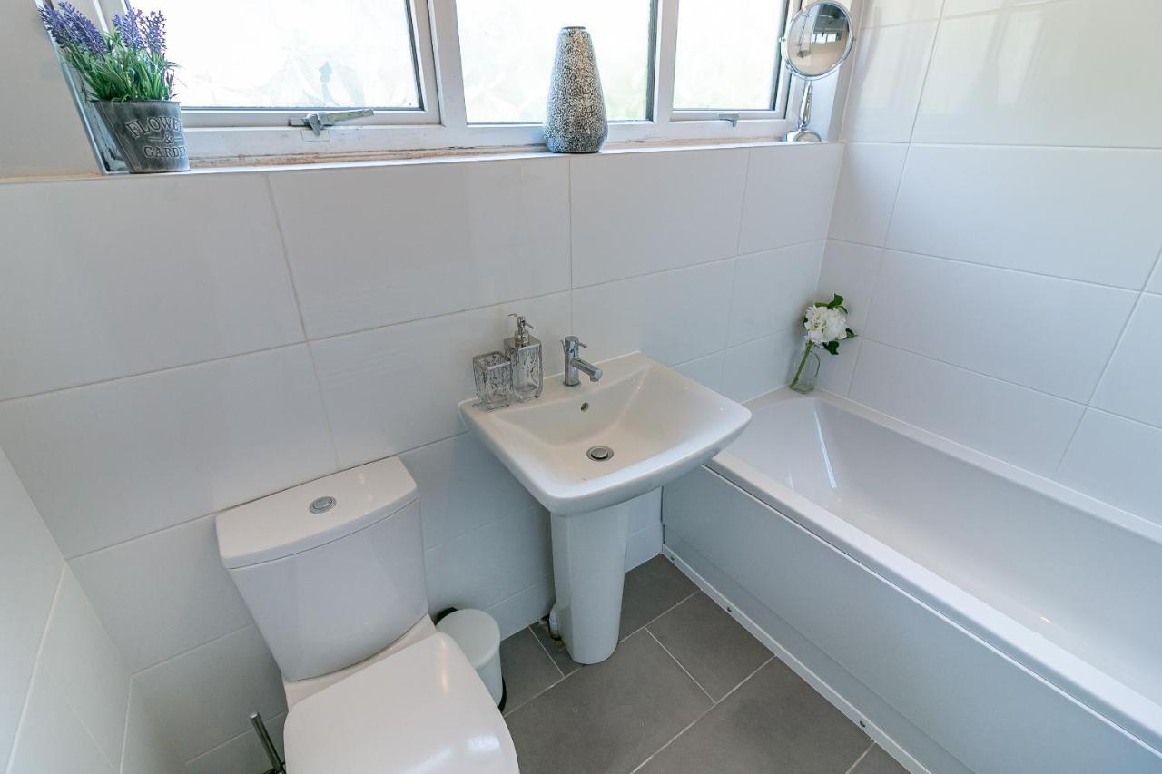 Hillcrest Lodge Stevenage Dış mekan fotoğraf